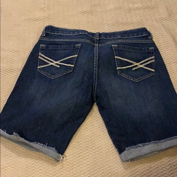 Jean Short - Picture 2 of 3